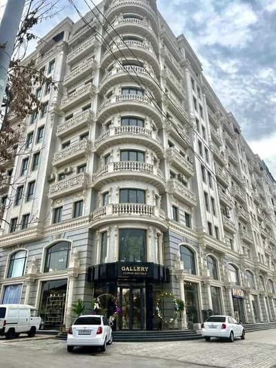 Лабзак 2/7/9, 60м2 коробка Стяжка< перегородка есть торг есть !!