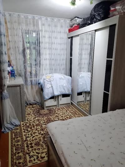 Uy sotiladi. Olmazor tuman Qora qamish1/1 3/4/5. 68000$ faqat naxtga