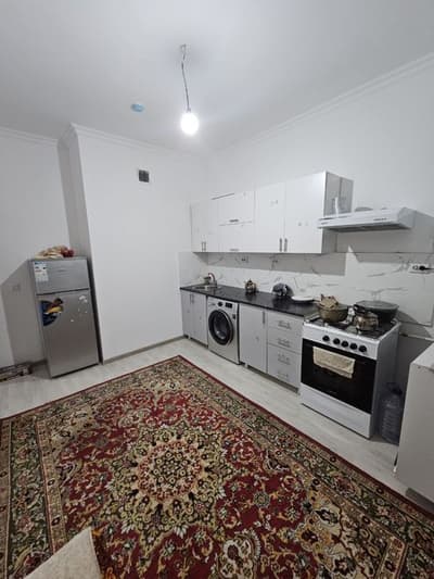 Sergeli Yangi darxon 2/9/16 56 kvadrat kvartira sotiladi