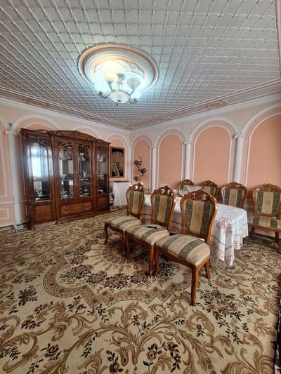 Квартира сотилади Юнусобод 2квартал 5хона 131квм