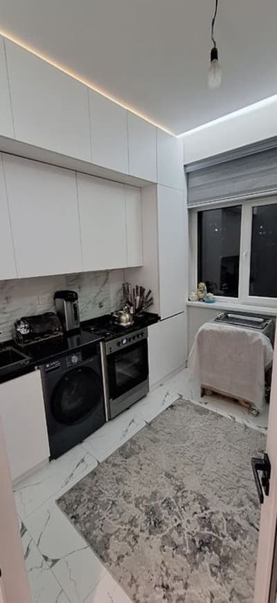 Юнусабад 4 квартал. Продается квартира 2/5/11