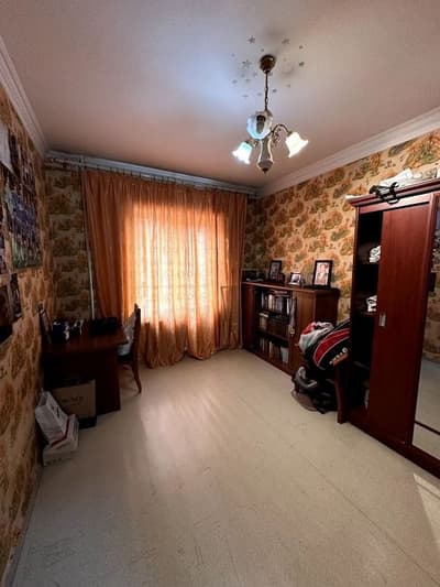 Продам 4 ком юнусабад 14 квартал