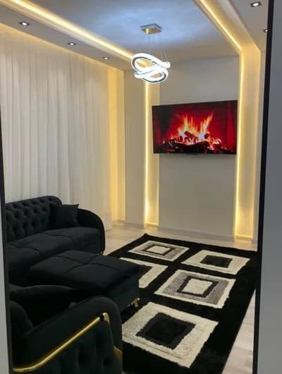 Срочно Продаётся ШРуставели 2/7/12 с мебелью техникой евро ремонт !