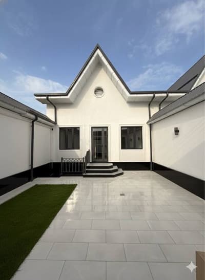 Продаётся Евродом в центре Сергели.