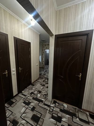 Юнусабад 9 квартал. Продается квартира 2/5/5