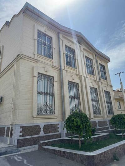 Продажа дома (участок) в Юнусабадском районе где чистый воздух!