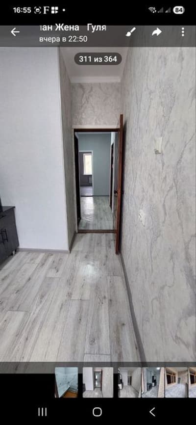 Продаётся в 8 мик районе 2 х ком