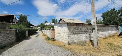 Yengi Toshkent hovli sotiladi 8.4 sutox (Rohat postdan 1 km uzoqlikda)