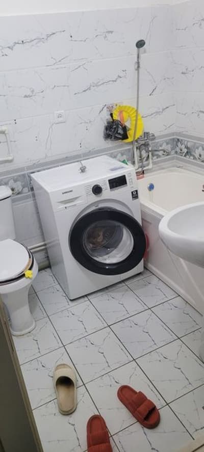 Srochna 3 xonali uy sotiladi yoki hovli uyga almashtiriladi shahar mar